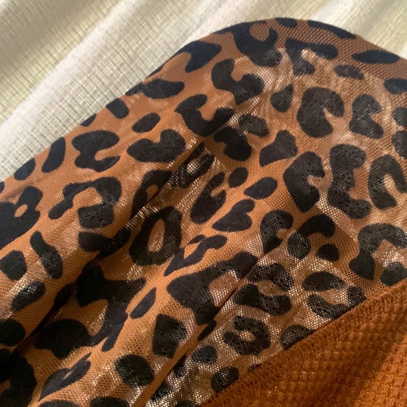 Kori Brown Leopard Pint Waffle Knit Top - Picture 5 of 5